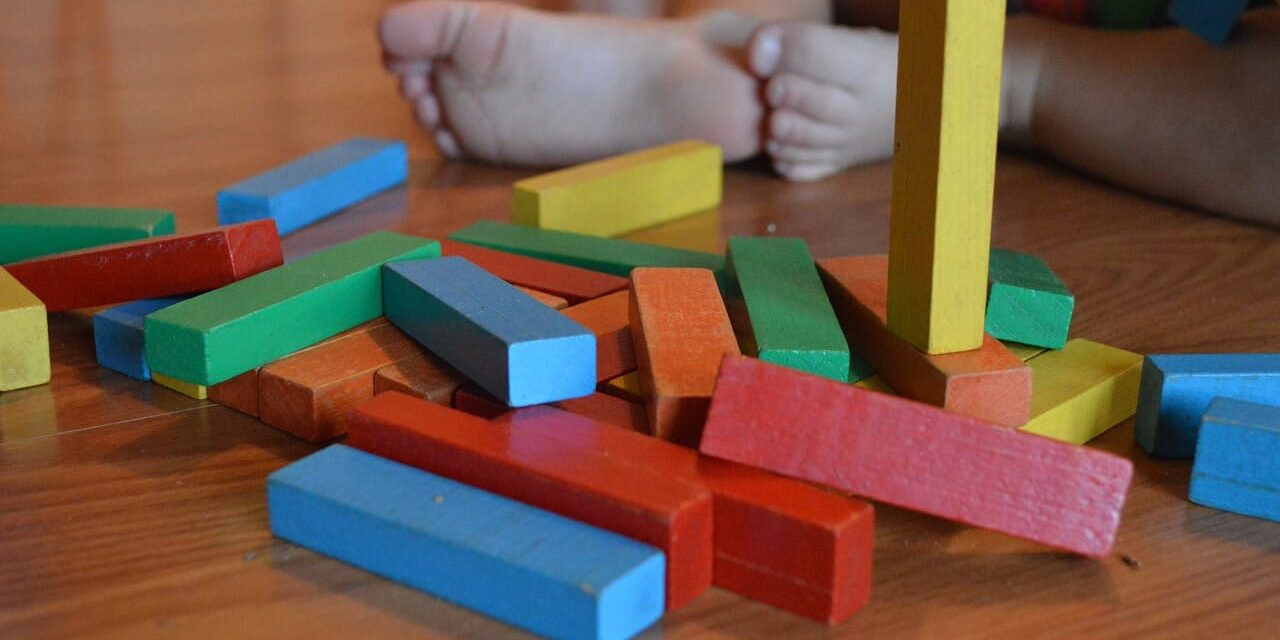 La pédagogie Montessori : une méthode d’éducation alternative et innovante
